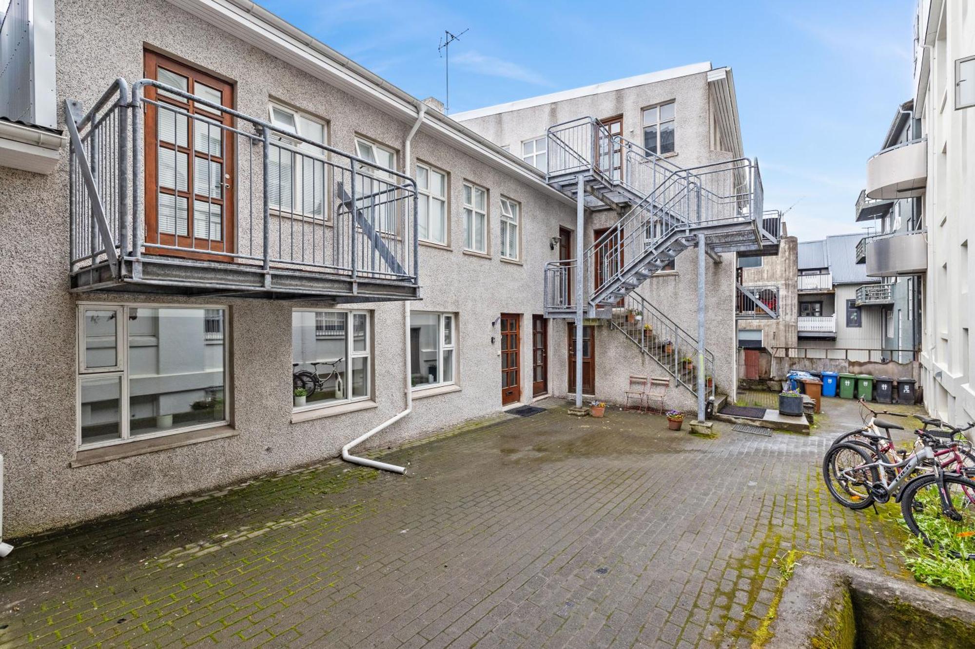 Vatnsstigur Apartment Рейкьявик Экстерьер фото